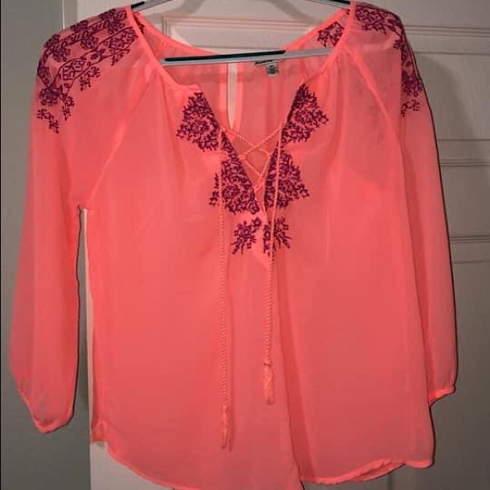 American Eagle small blouse
